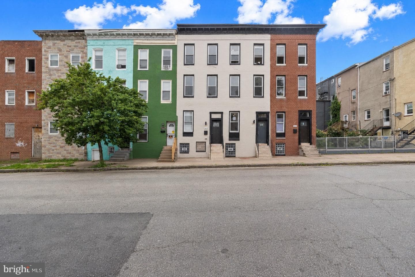 124 N Mount Street photo 28