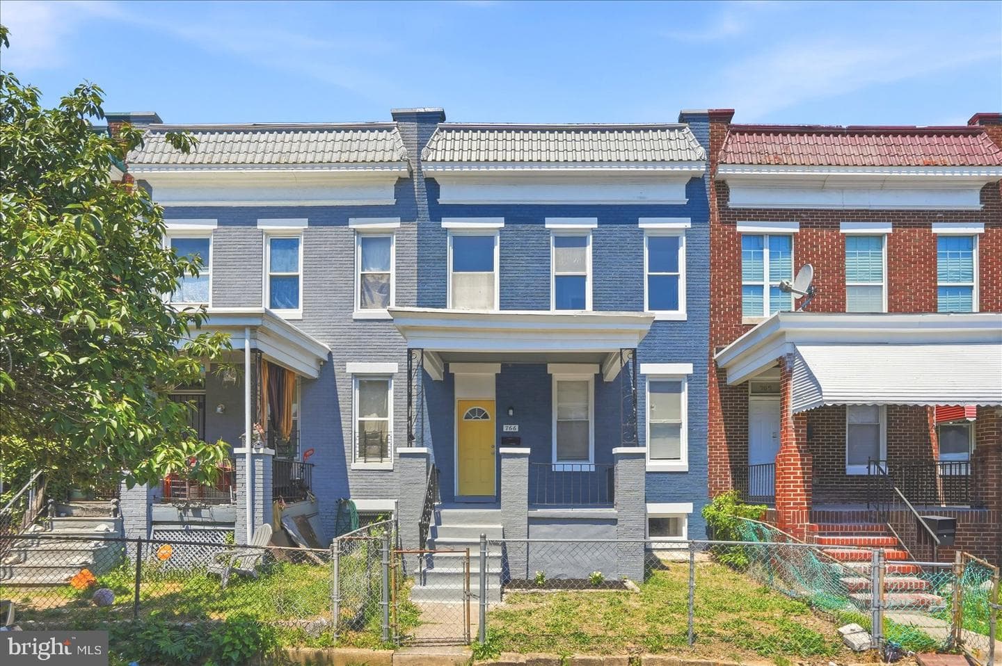 766 N Grantley Street photo 32