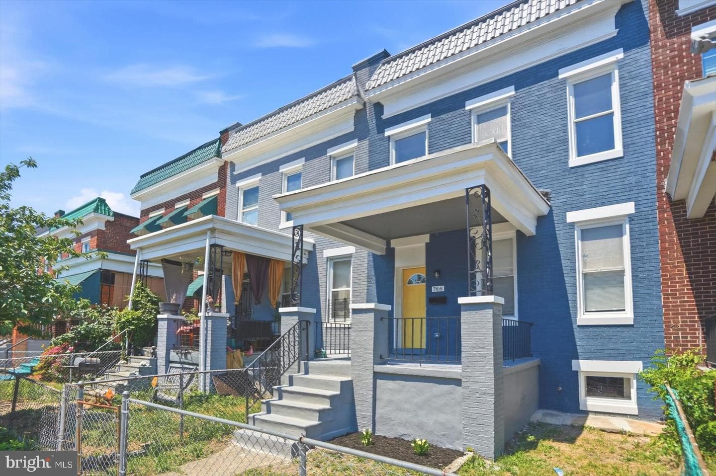 766 N Grantley Street photo 33