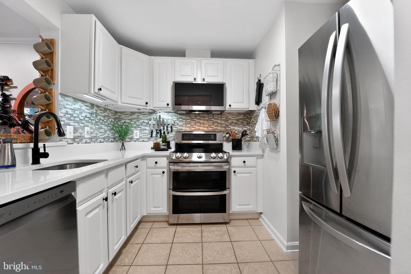 23 Pierside Drive #215 photo 11