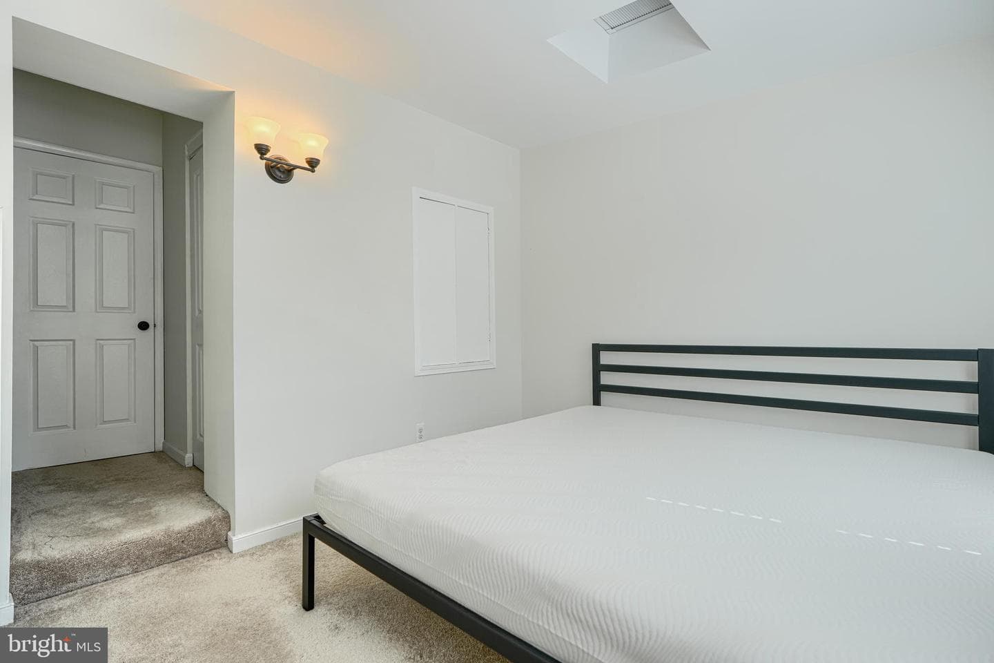318 Otterbein Street photo 14