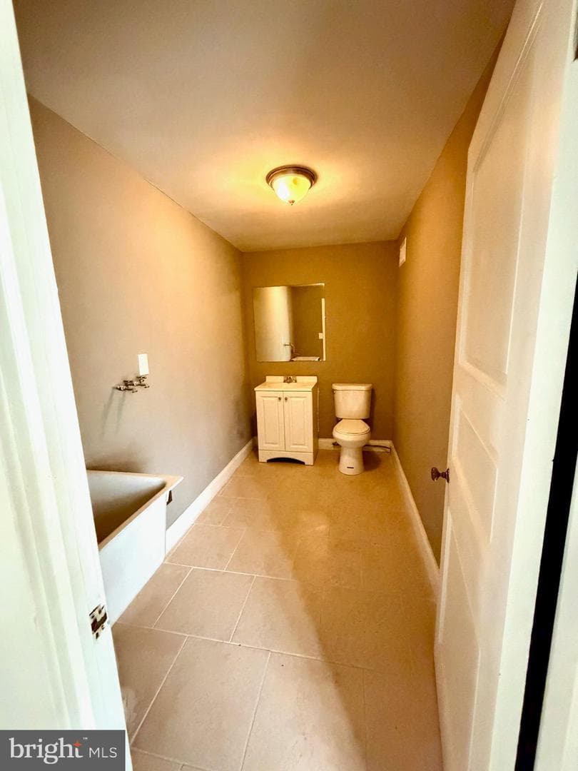 639 S Conkling Street photo 40