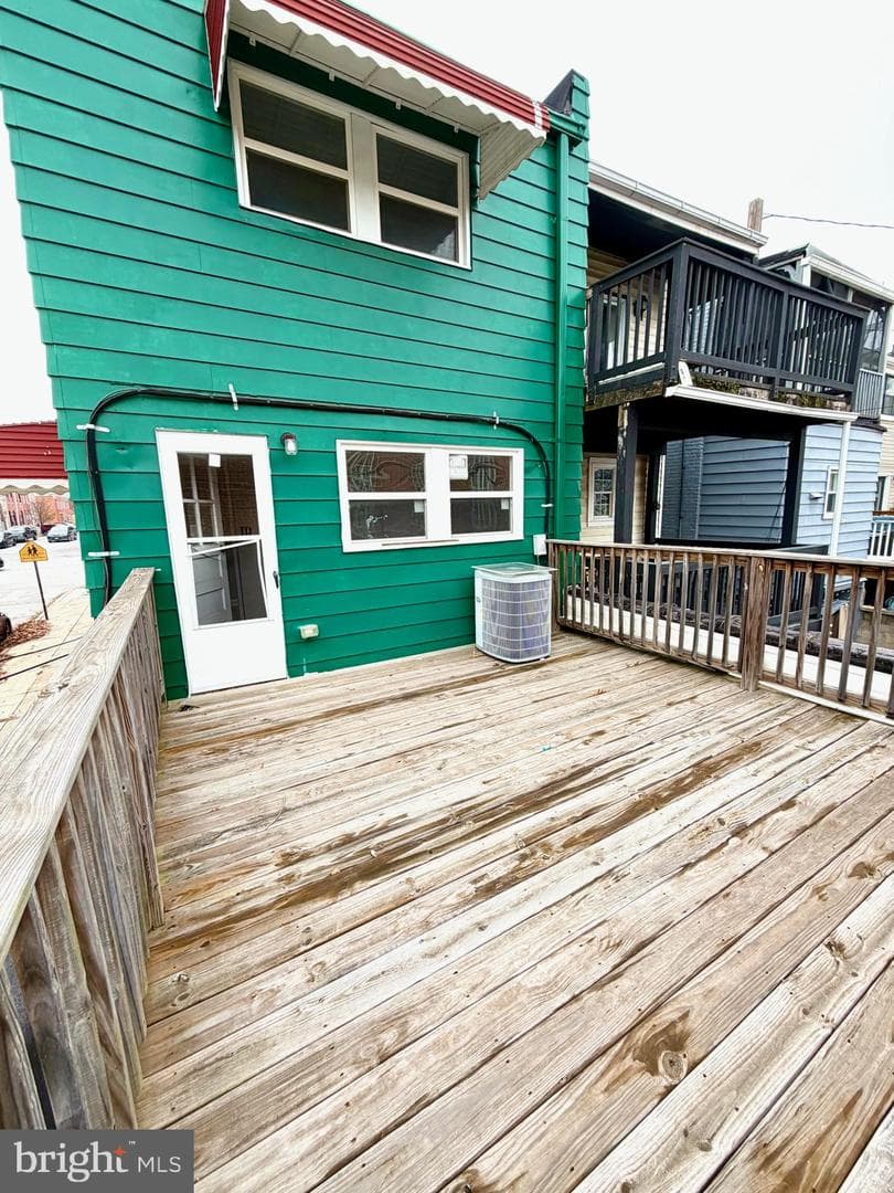 639 S Conkling Street photo 56