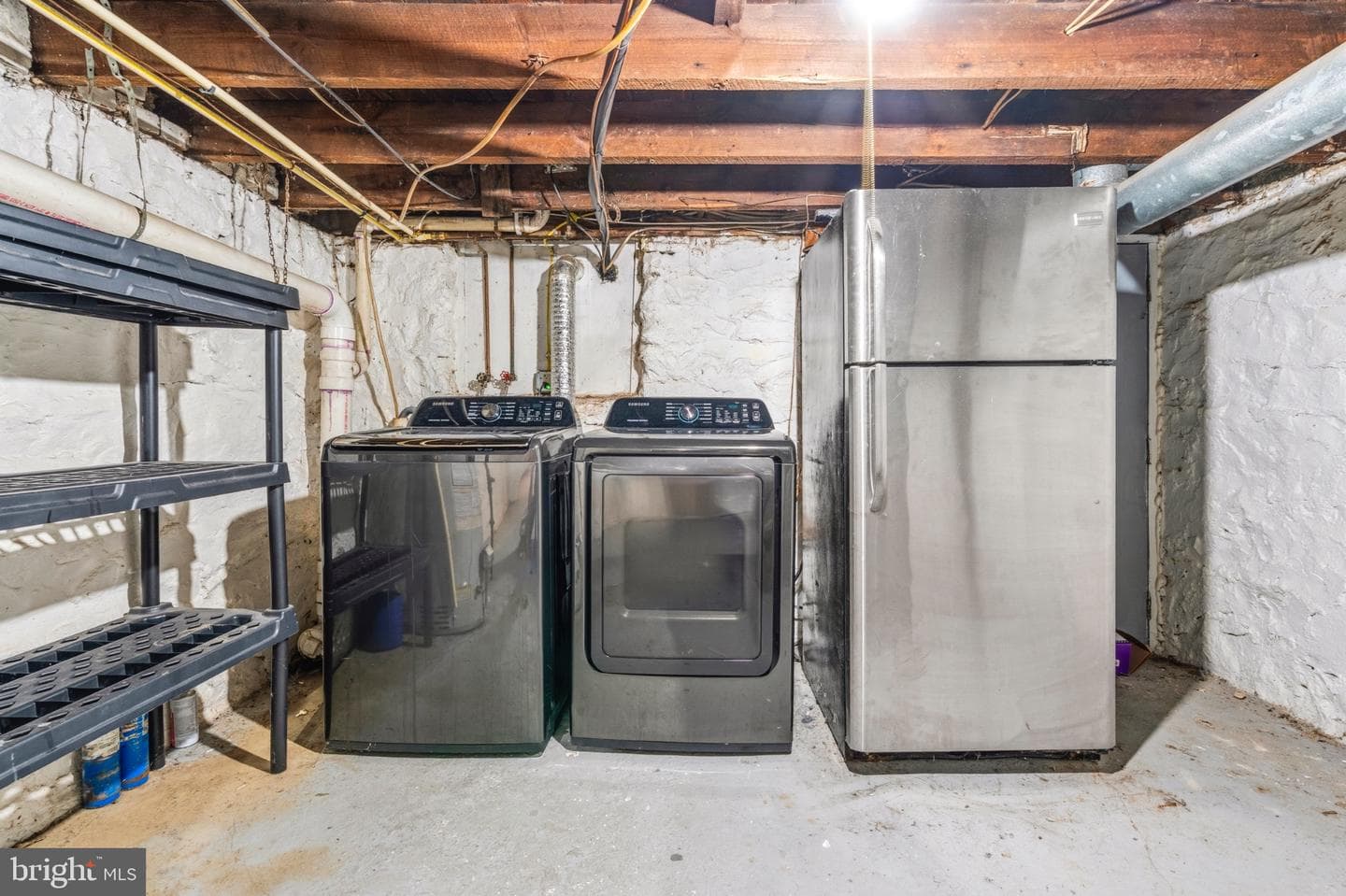 2732 Baker Street photo 23