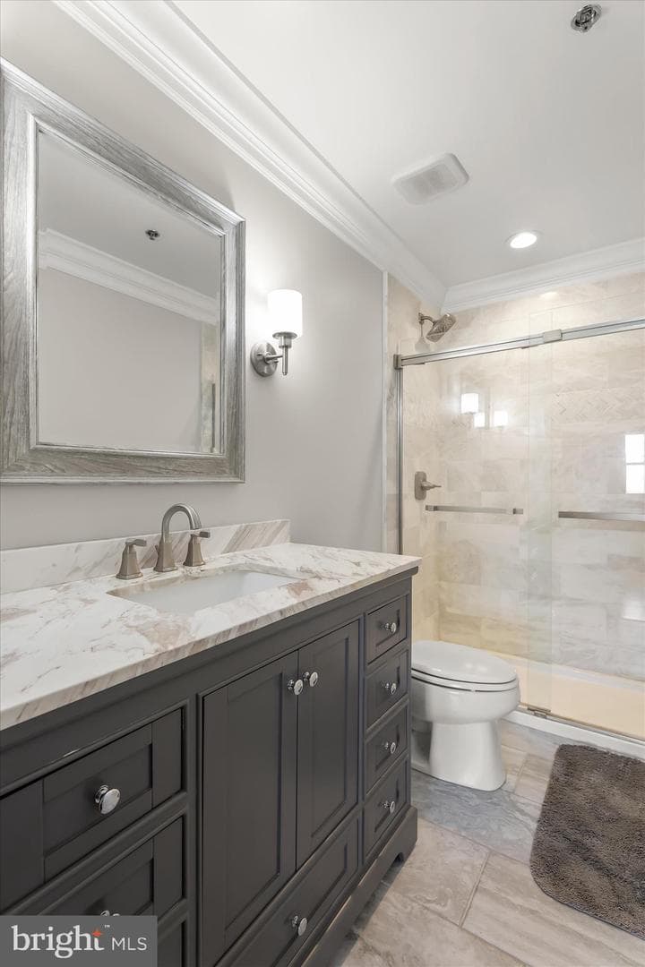 2702 Lighthouse Pt E # 516 photo 21
