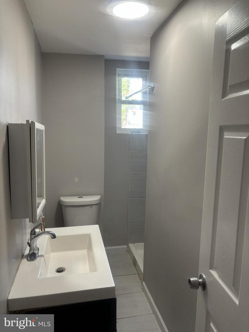 1830 Penrose Avenue photo 6
