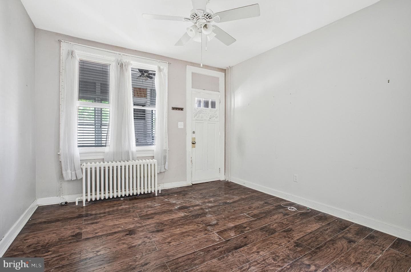 3541 5th Street photo 7
