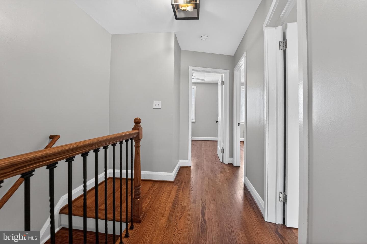 1018 W 43rd Street photo 16
