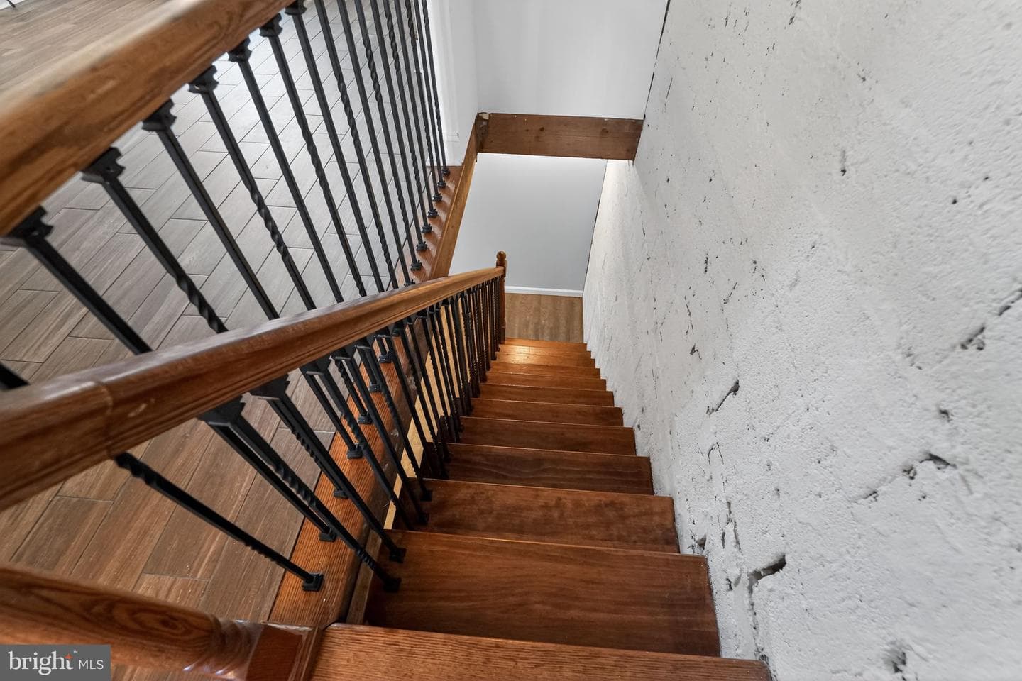 1018 W 43rd Street photo 24