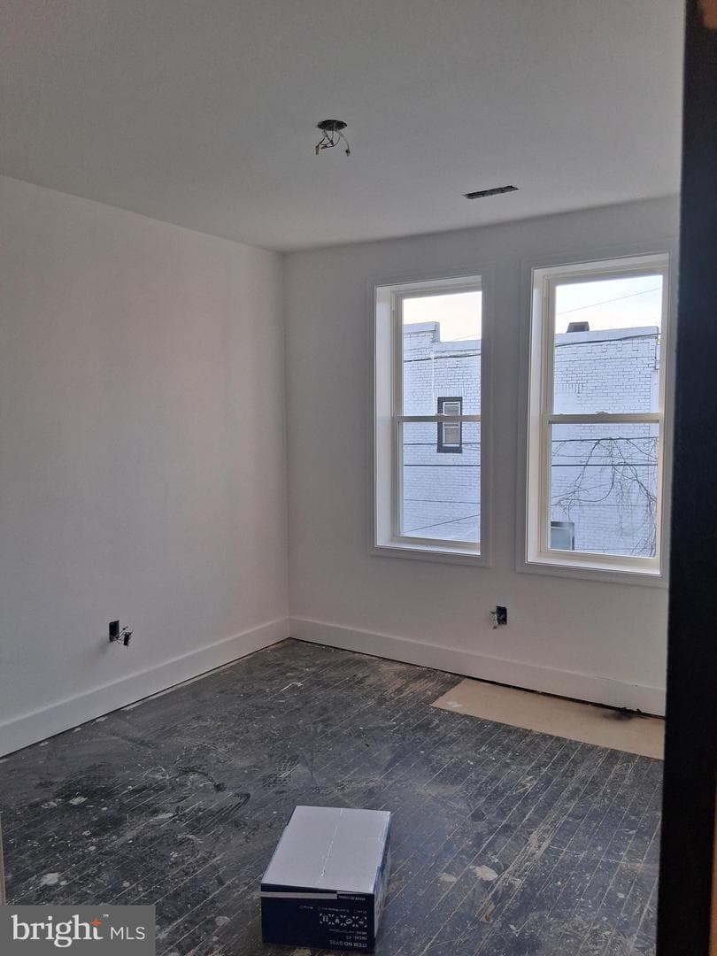 2926 Oakley Avenue photo 21