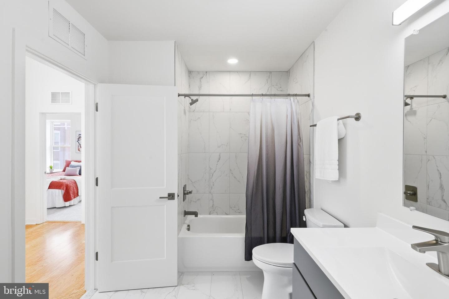 710 Mura Street photo 36