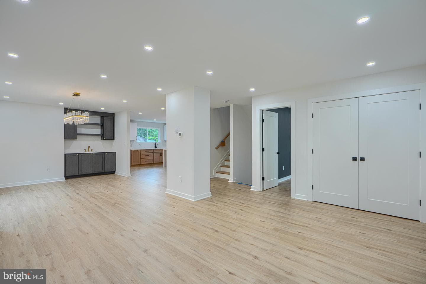 3410 Pinkney Road photo 10