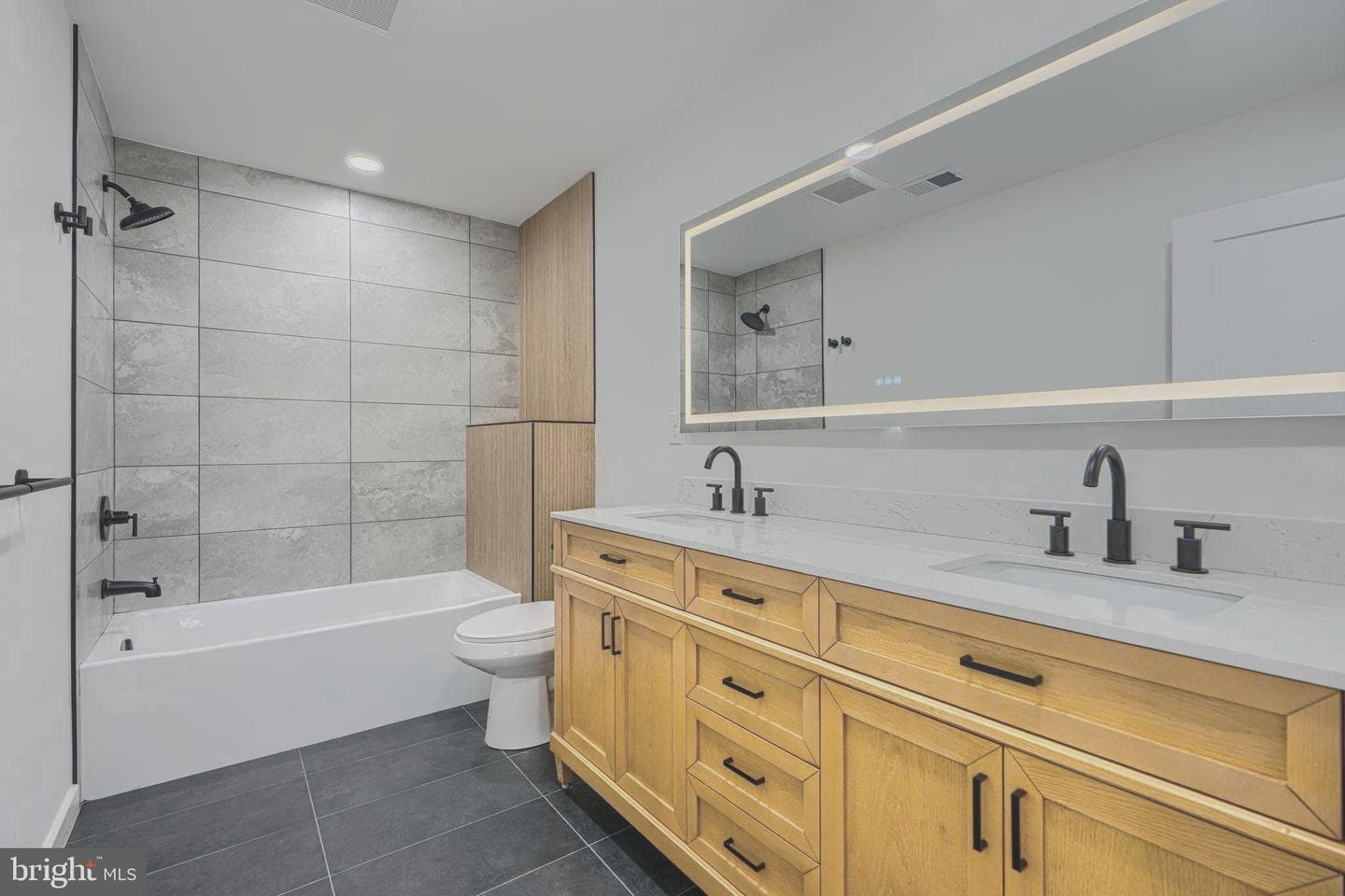 3410 Pinkney Road photo 20