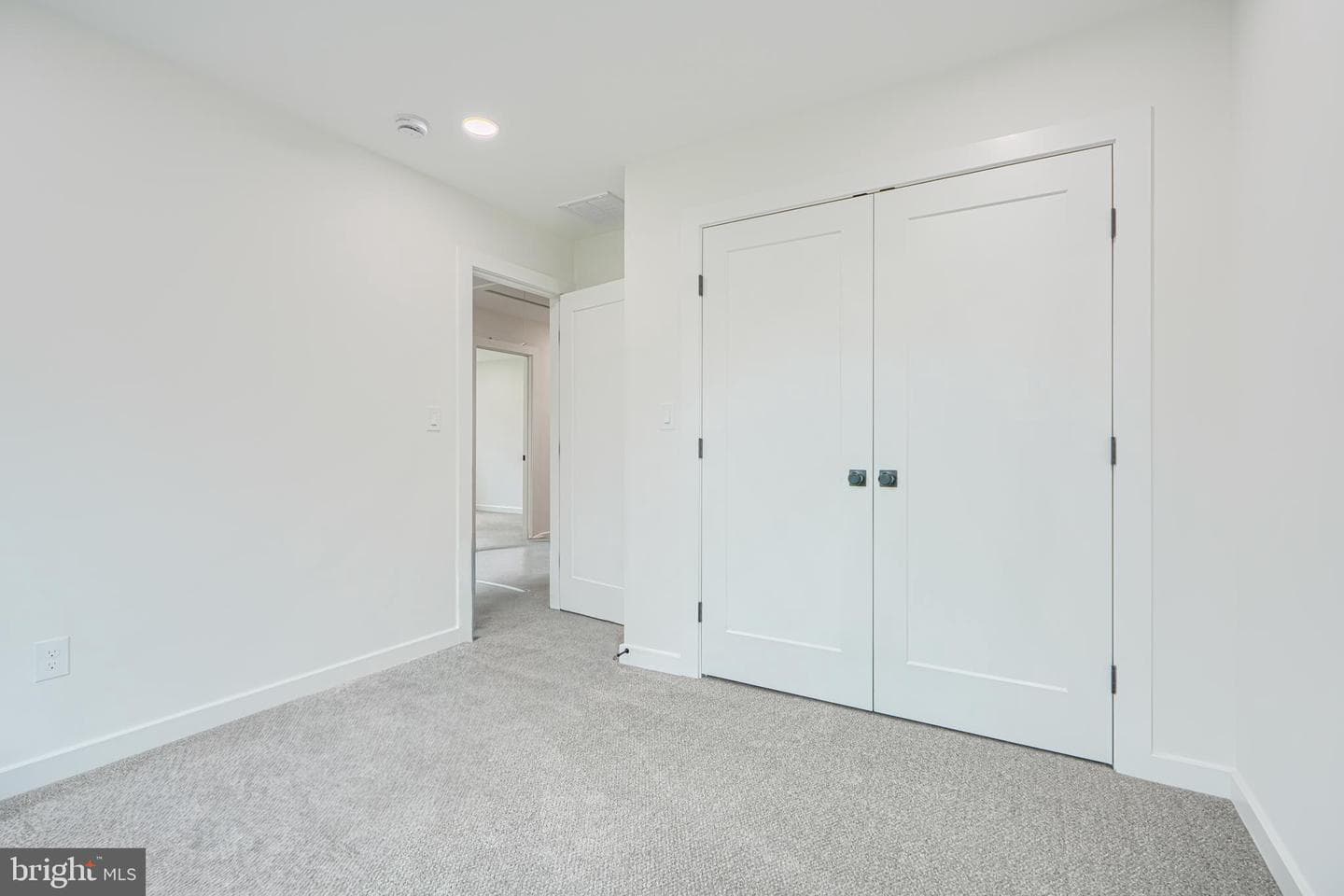 3410 Pinkney Road photo 26
