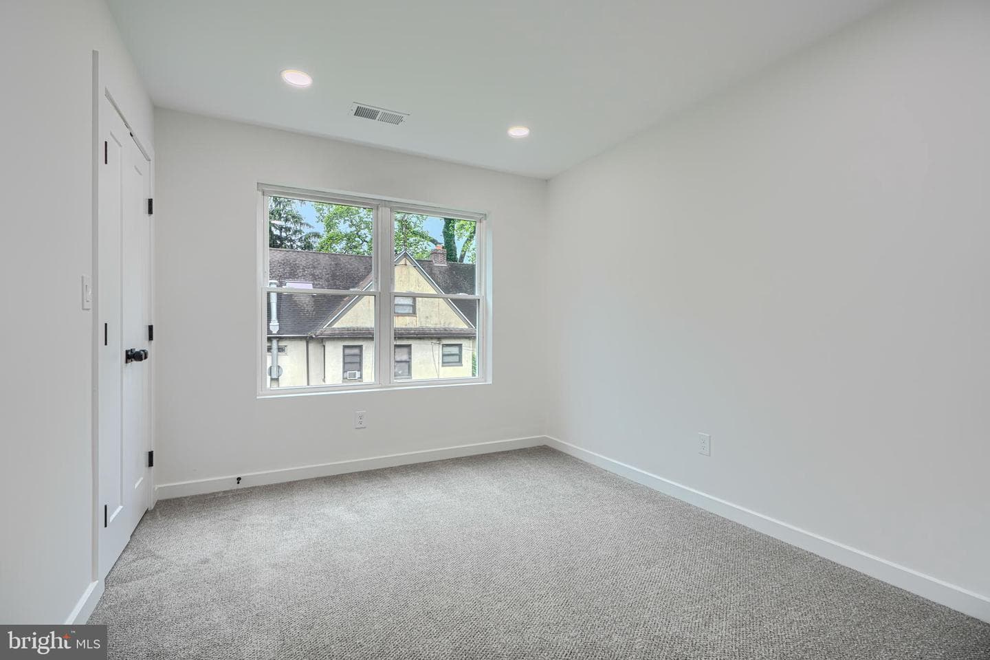 3410 Pinkney Road photo 29