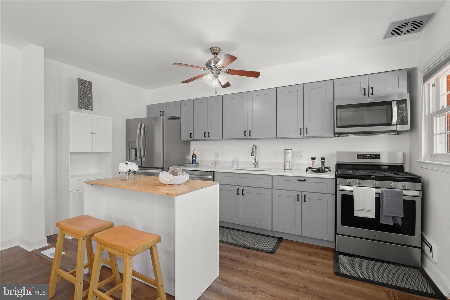 6022 Loch Raven Boulevard photo 18