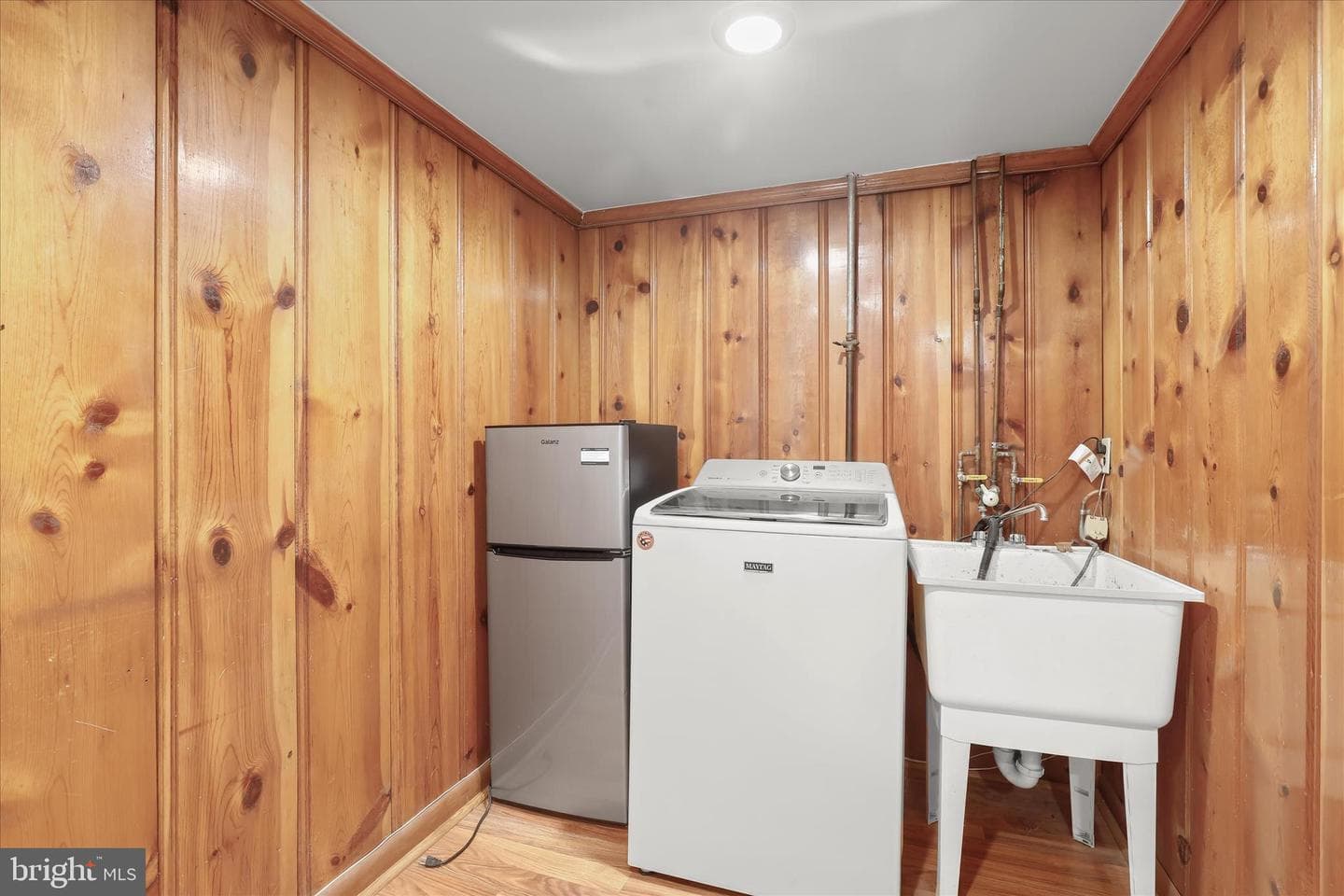 6022 Loch Raven Boulevard photo 40