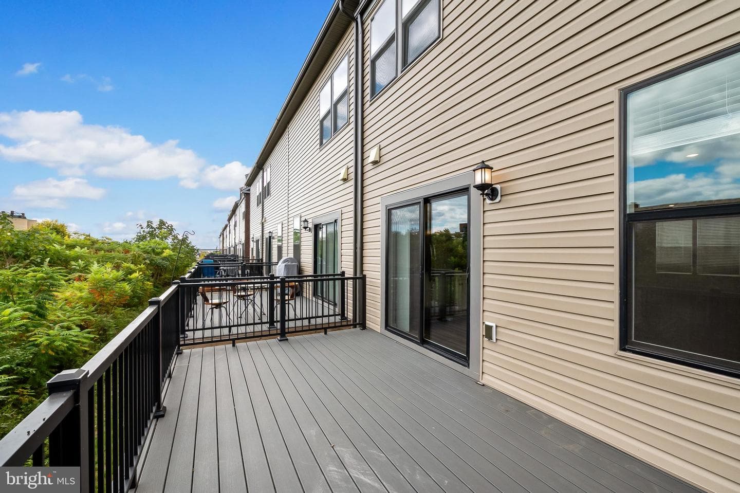 637 Mozart Way photo 16