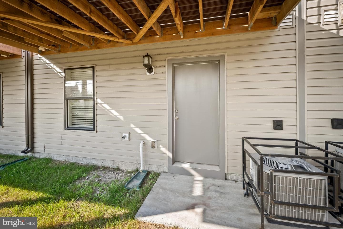 637 Mozart Way photo 31