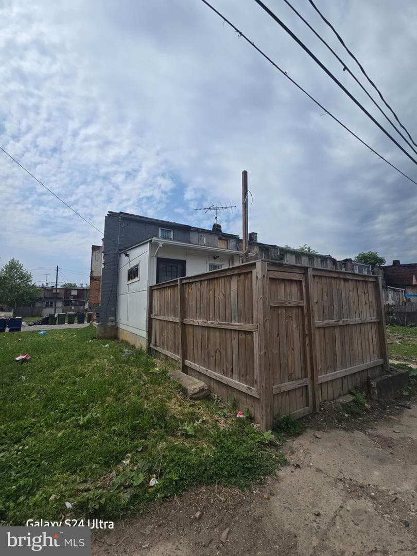 1828 Wilhelm Street photo 19