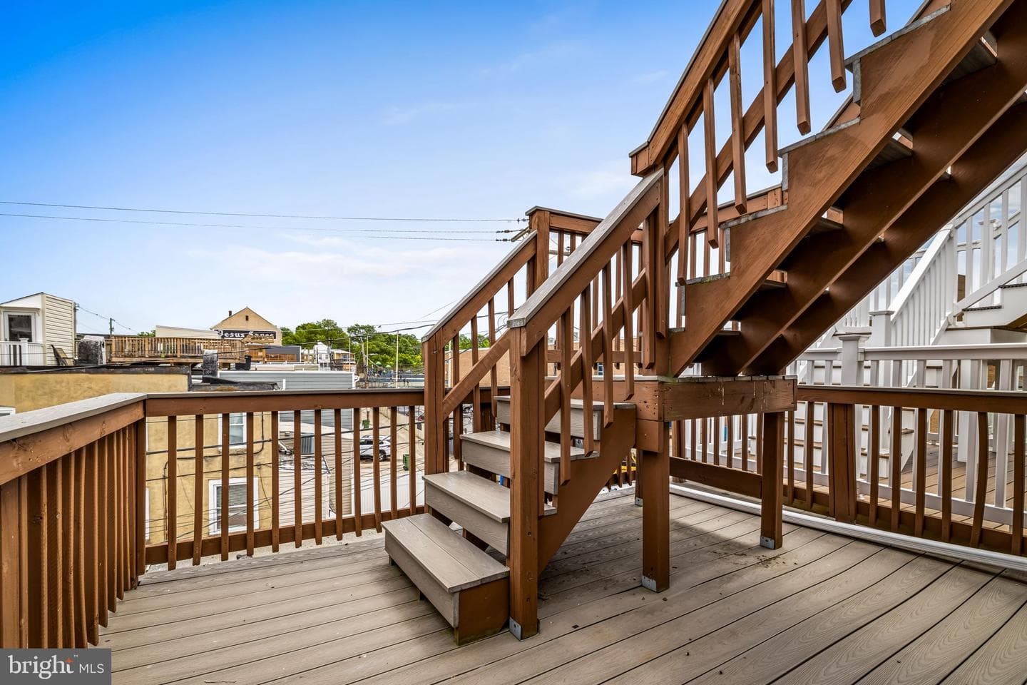 1607 Light Street photo 33