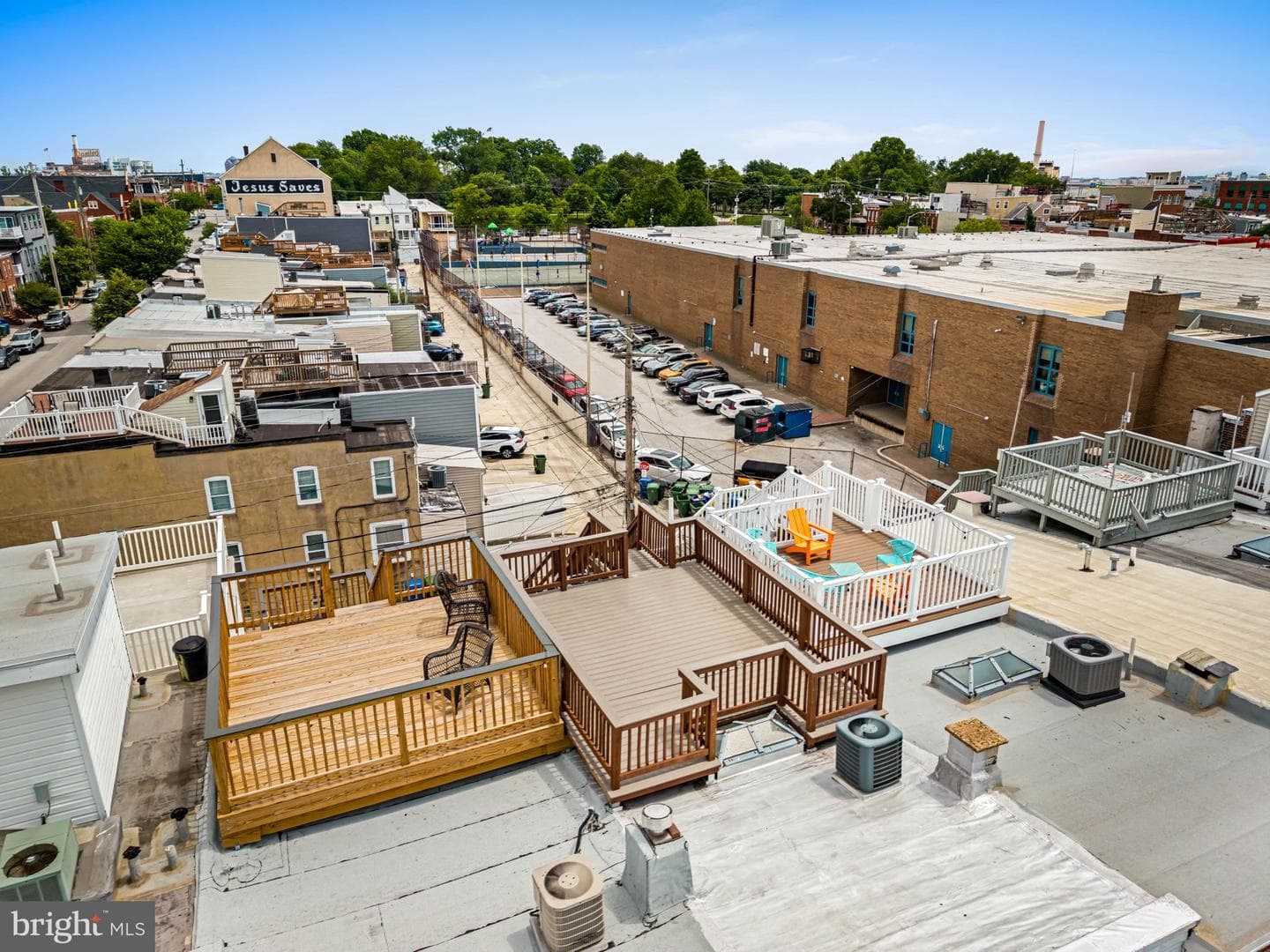 1607 Light Street photo 57