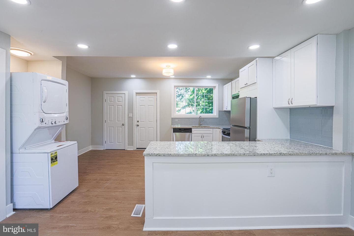 3619 Oakmont Avenue photo 6