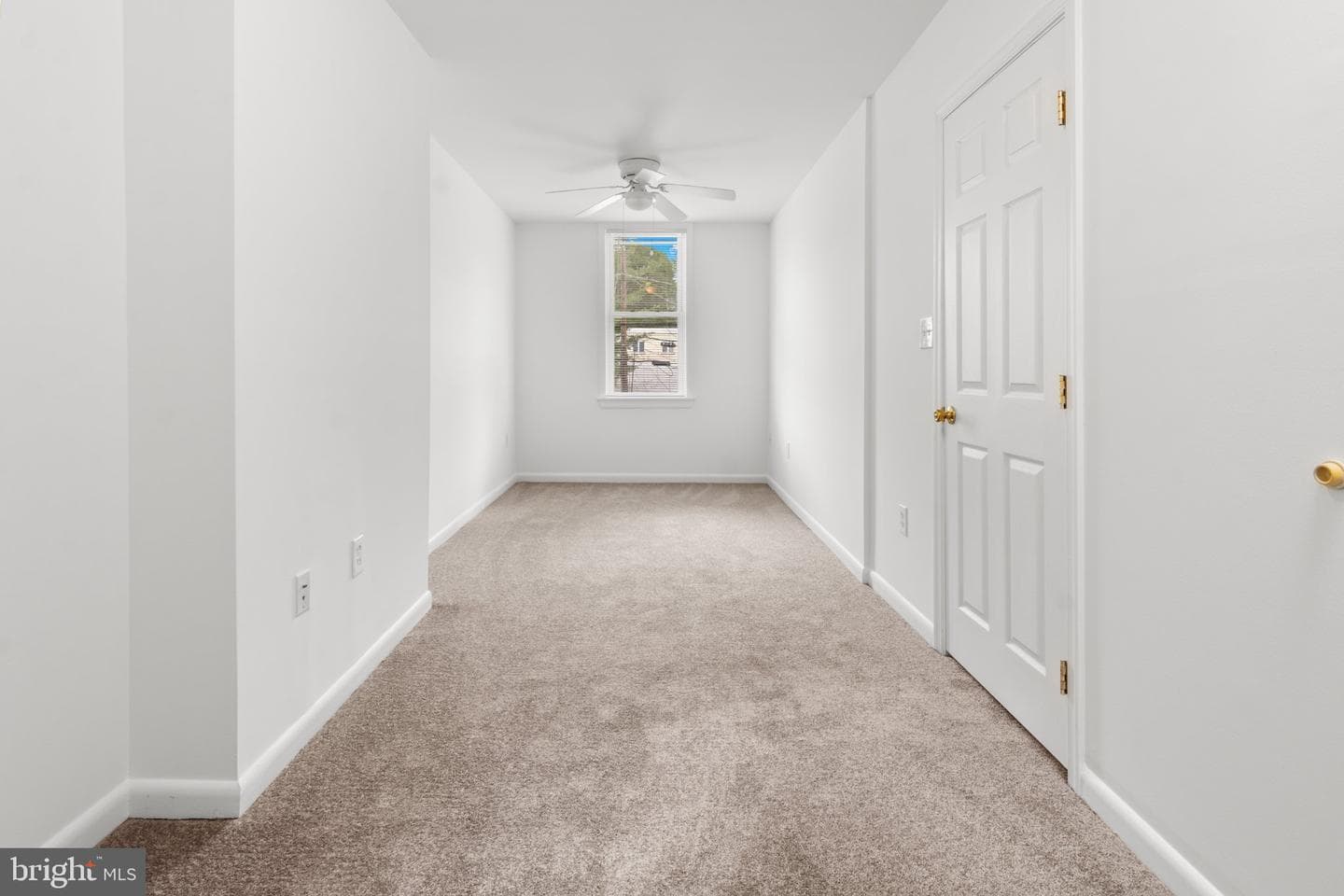 3915 Falls Road photo 21