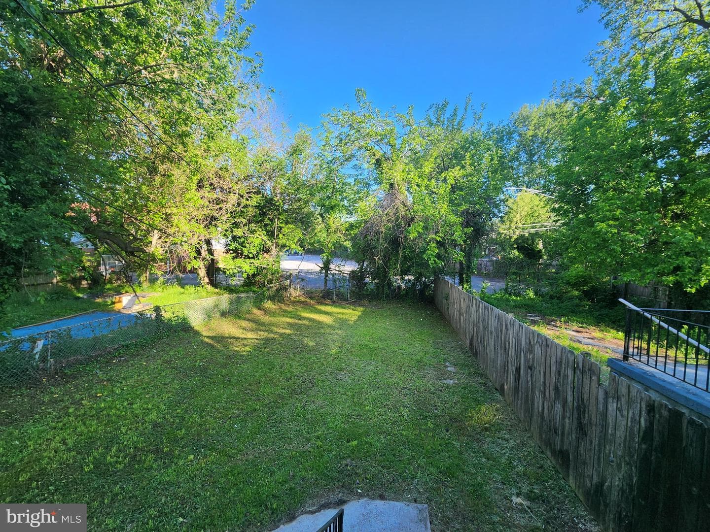 3516 Hayward Avenue photo 11