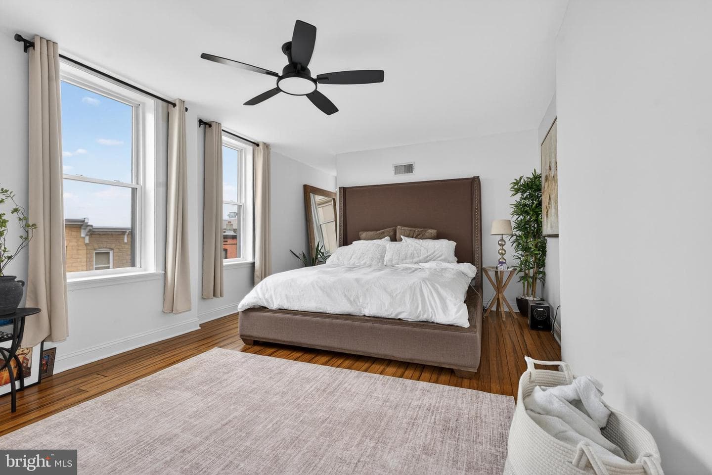 3200 Fleet Street photo 23