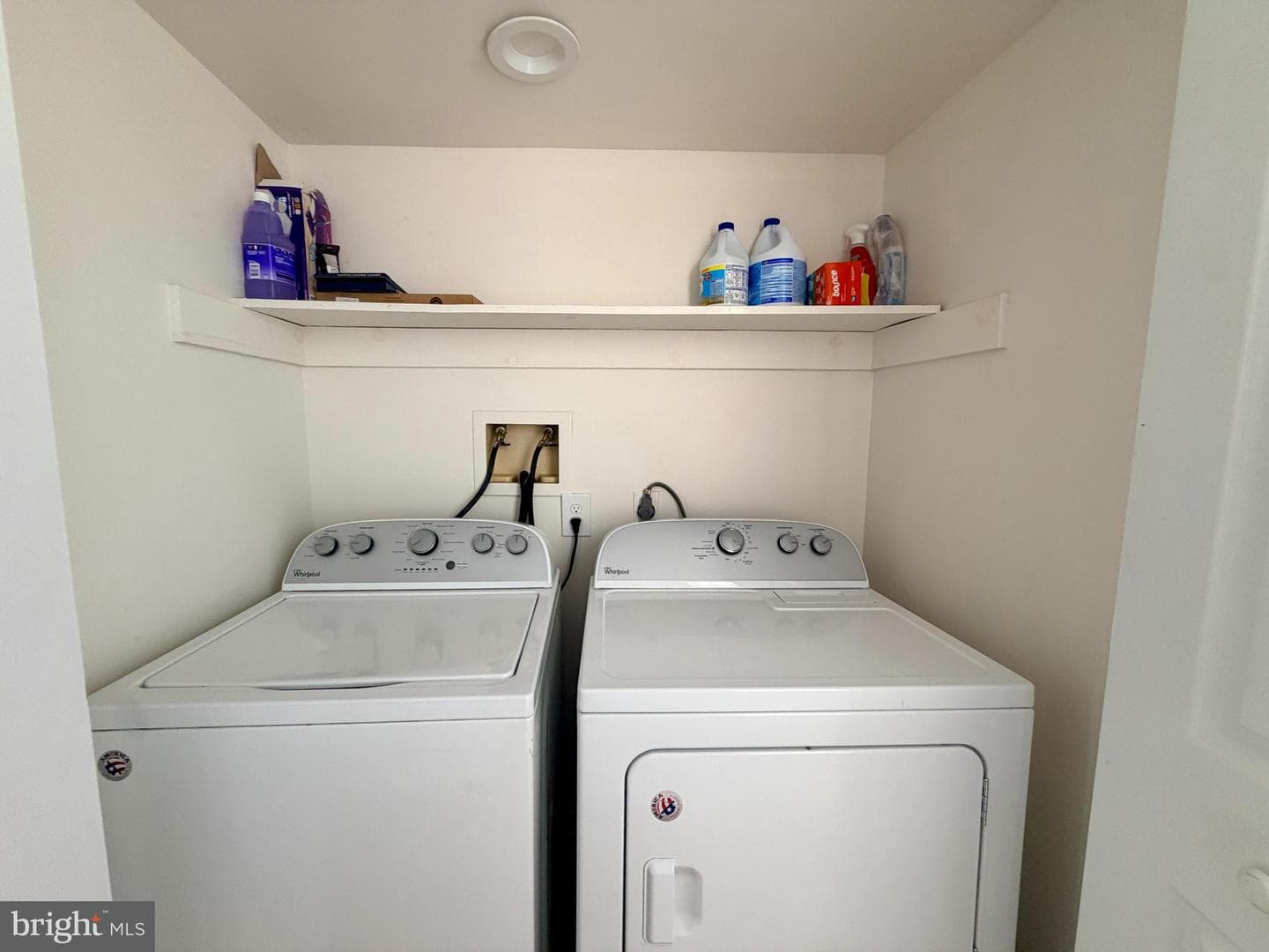 916 Bevan Street photo 15