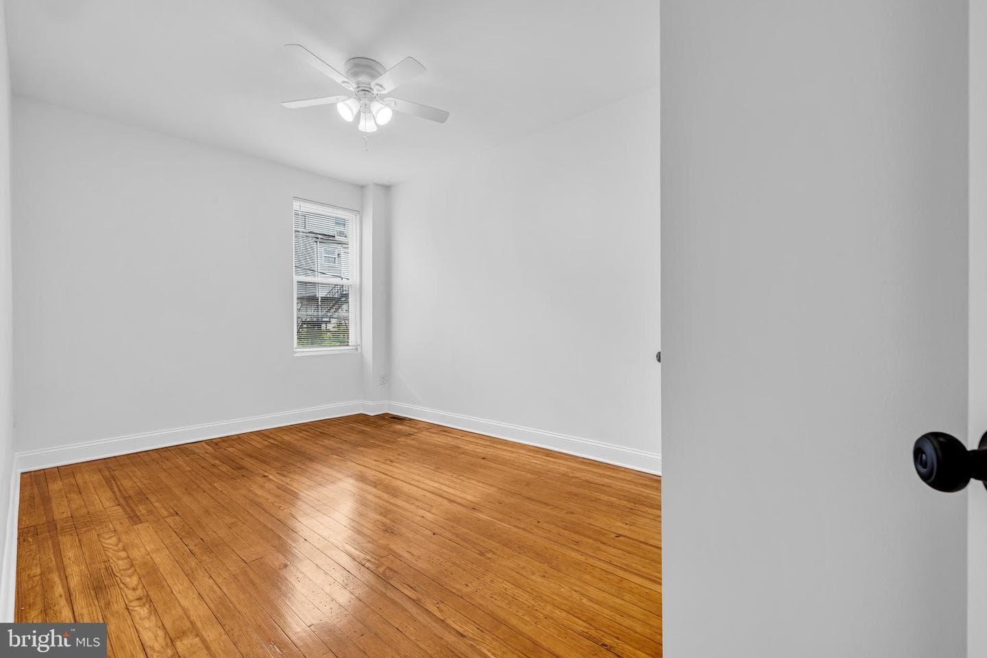 1077 Ellicott Dr photo 19