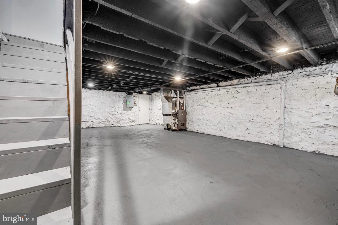 1077 Ellicott Dr photo 23