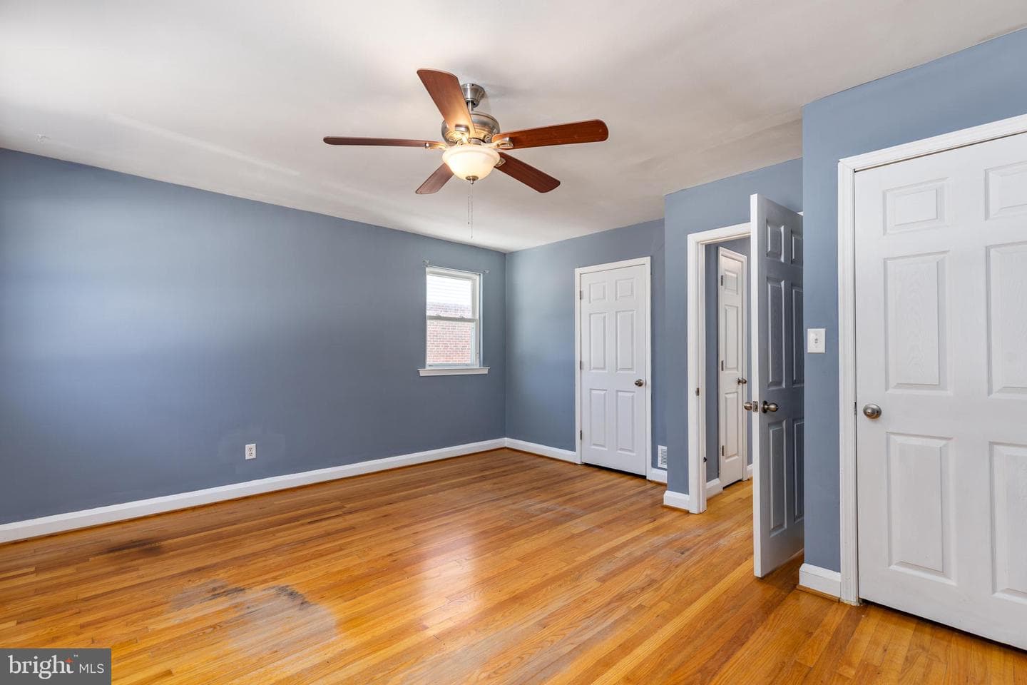 1449 Roland Heights Avenue photo 23