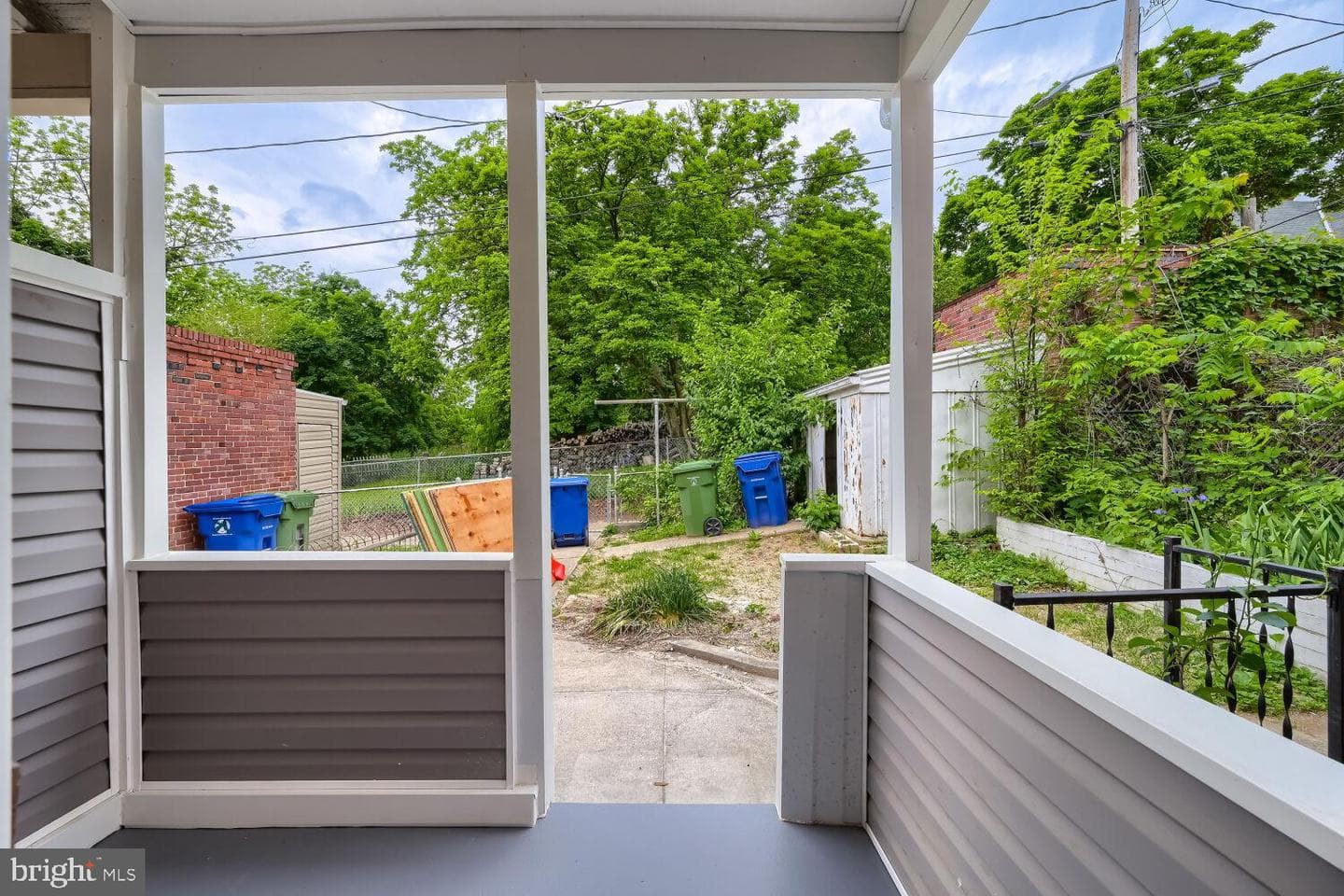 302 Martingale Avenue photo 21