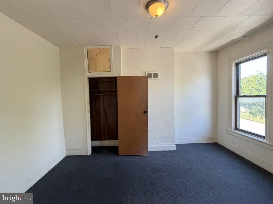 2535 Ashton Street photo 21
