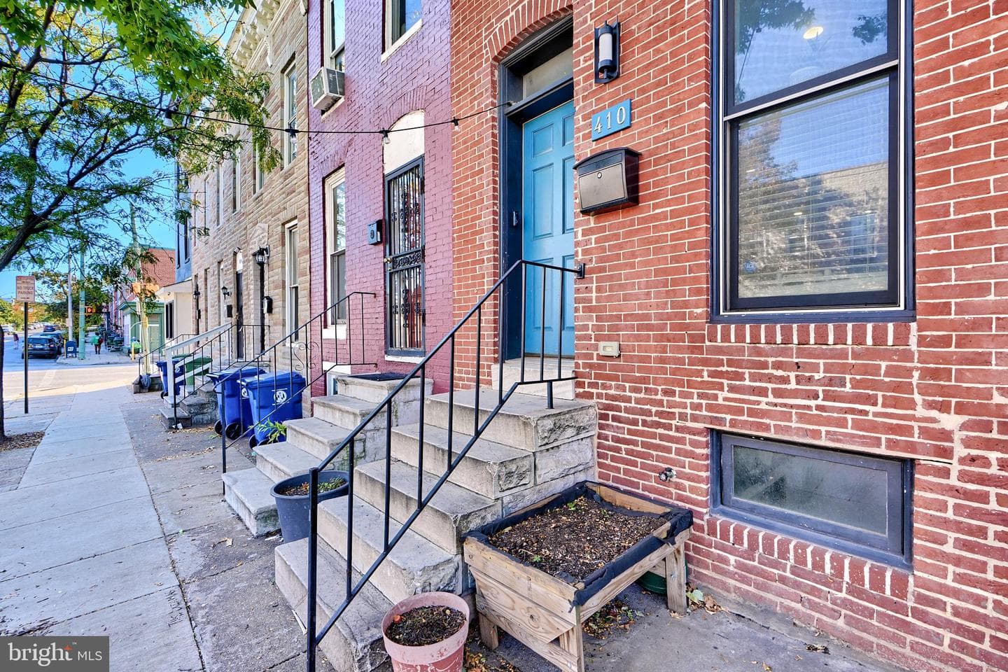 410 N Patterson Park Avenue photo 2