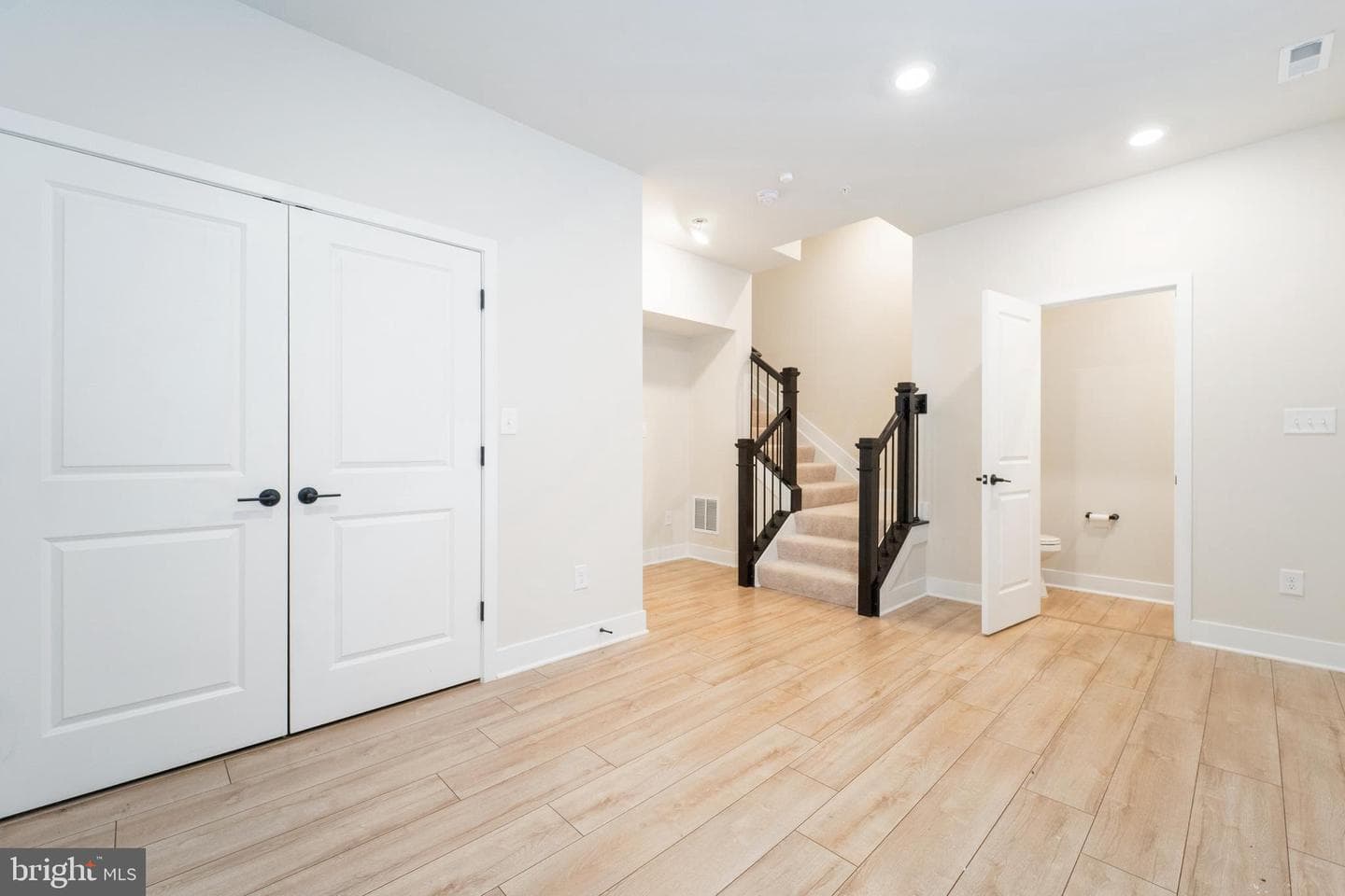 4334 Roland Heights Avenue photo 29