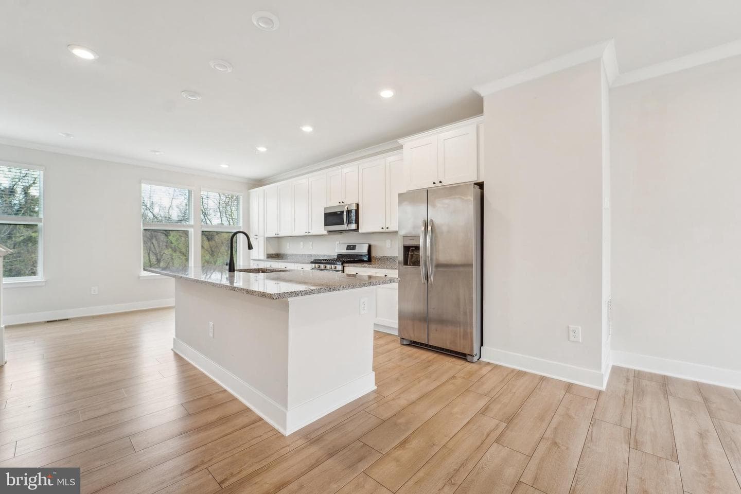 4334 Roland Heights Avenue photo 9