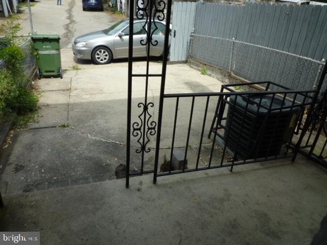 5118 Harford Road photo 39