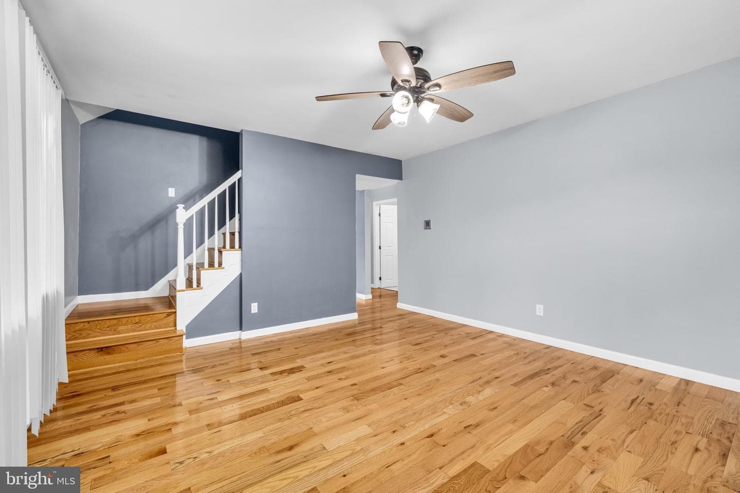 2716 Westfield Avenue photo 4
