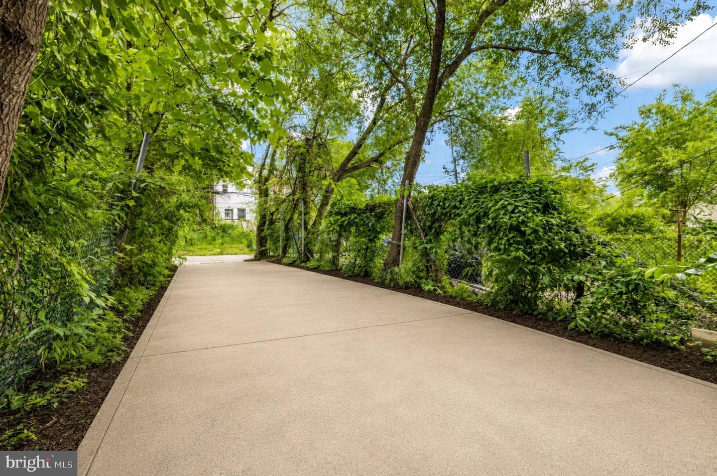 2731 Round Road photo 11