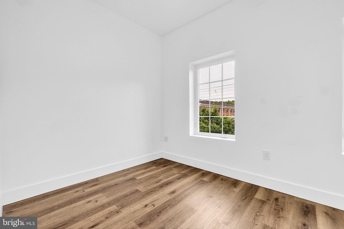 2731 Round Road photo 9