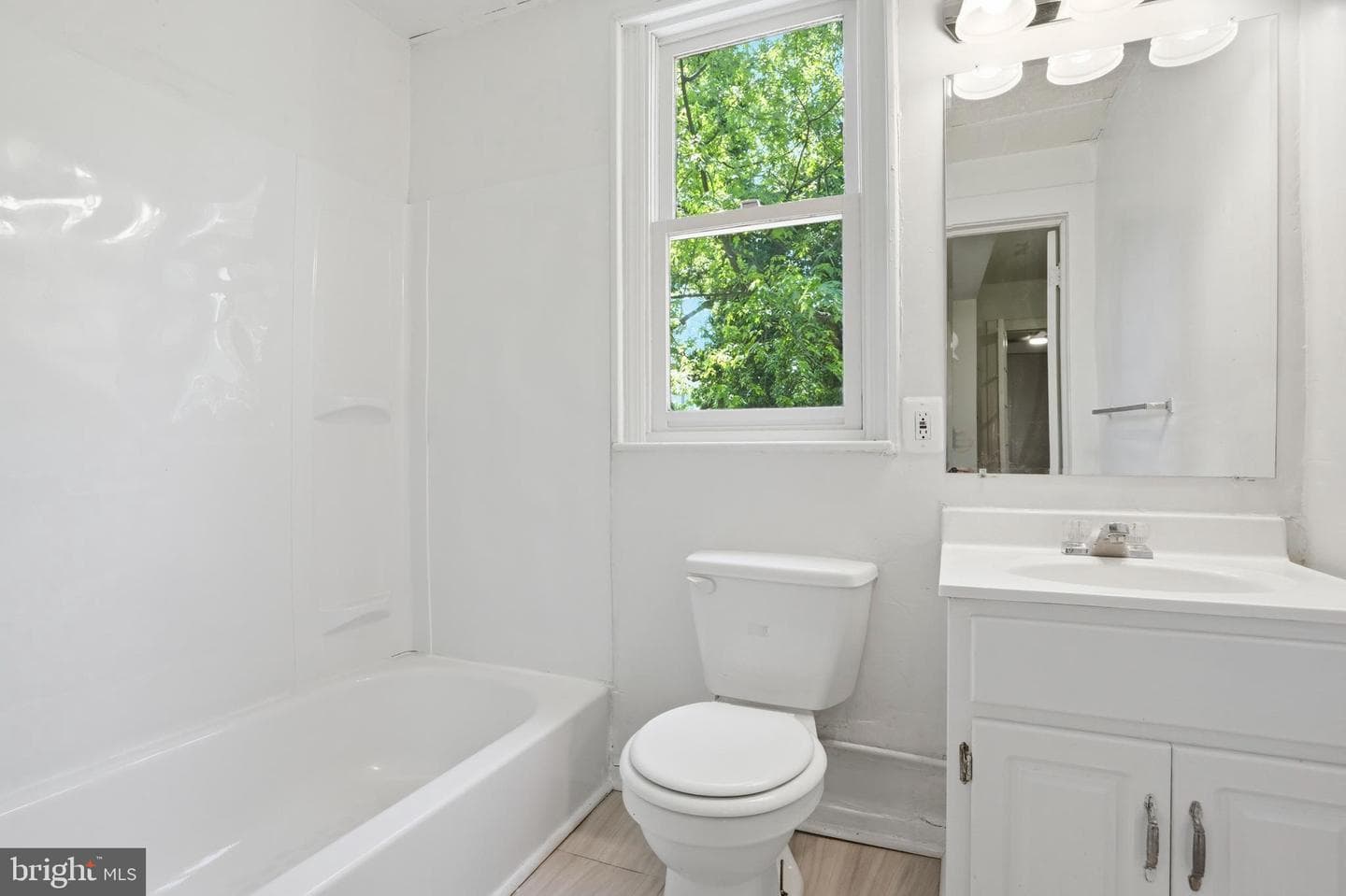 2613 Ailsa Avenue photo 11