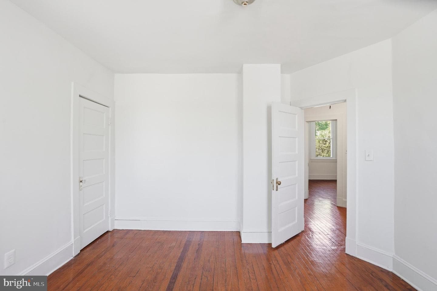 2613 Ailsa Avenue photo 18