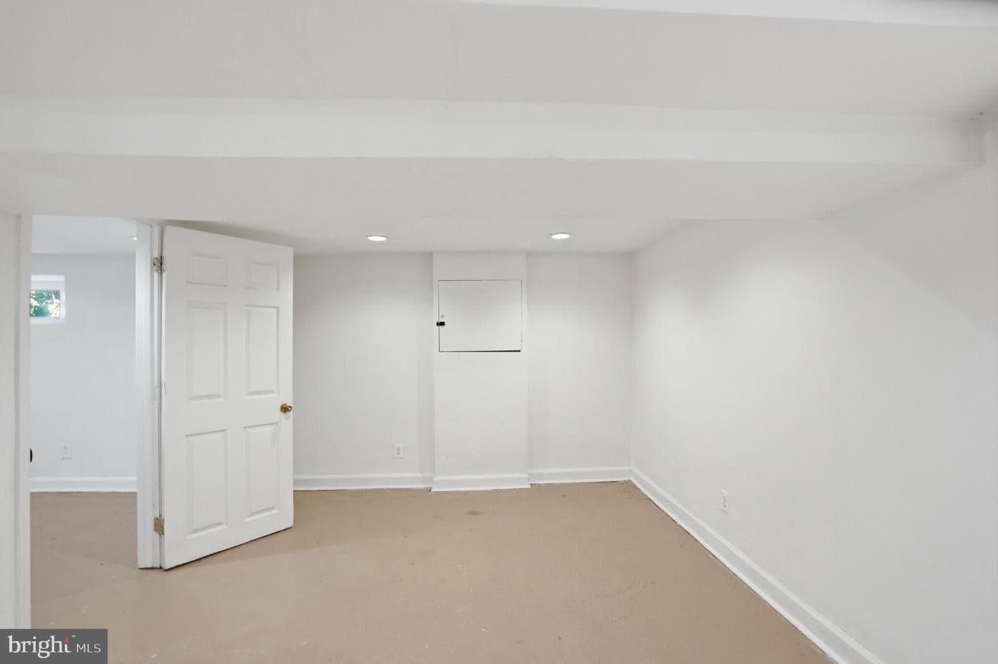 2613 Ailsa Avenue photo 27