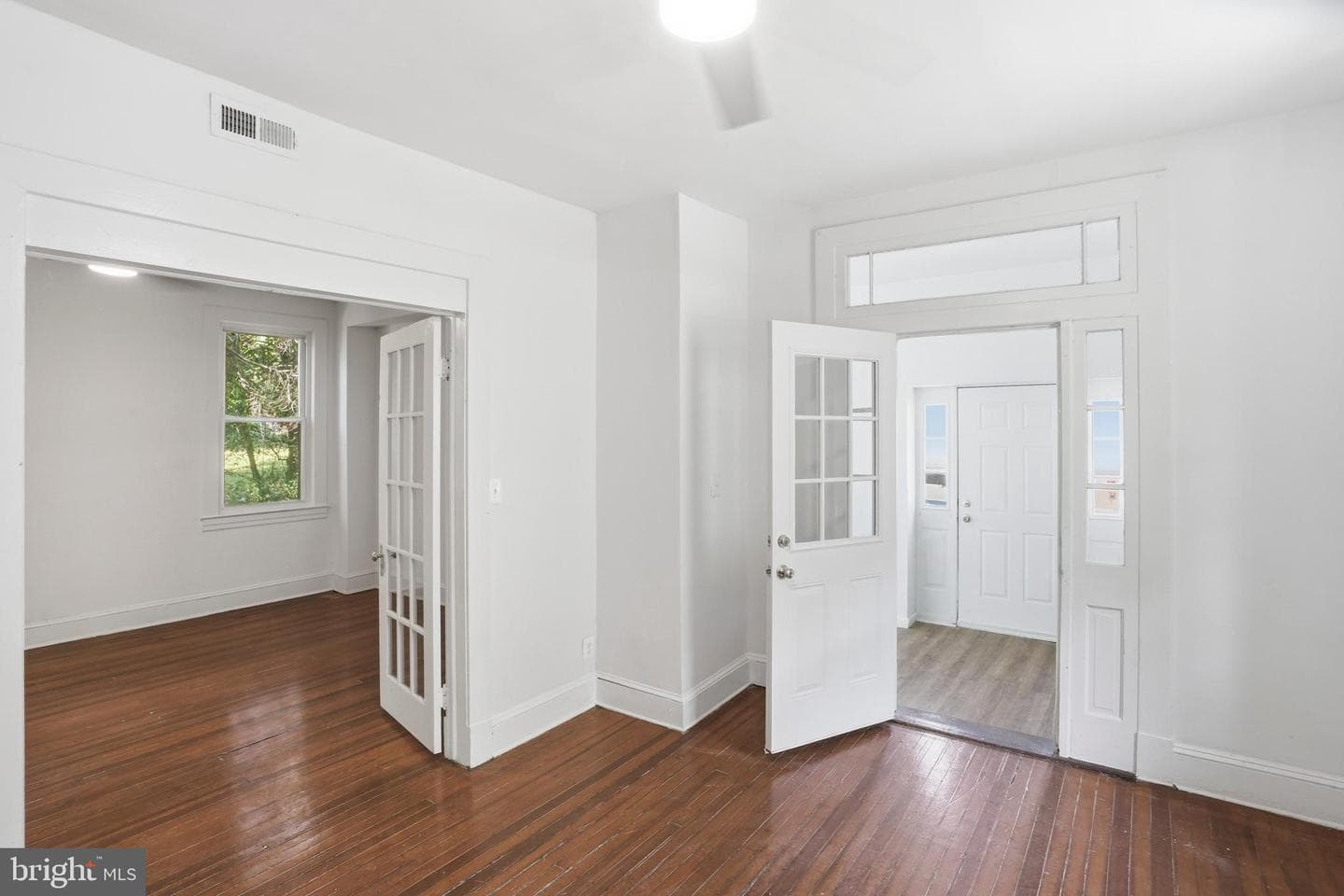 2613 Ailsa Avenue photo 3