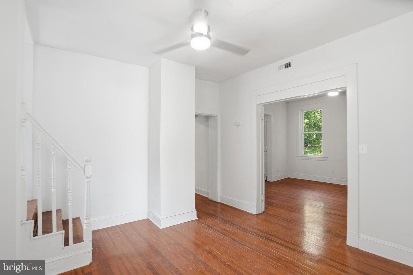 2613 Ailsa Avenue photo 4