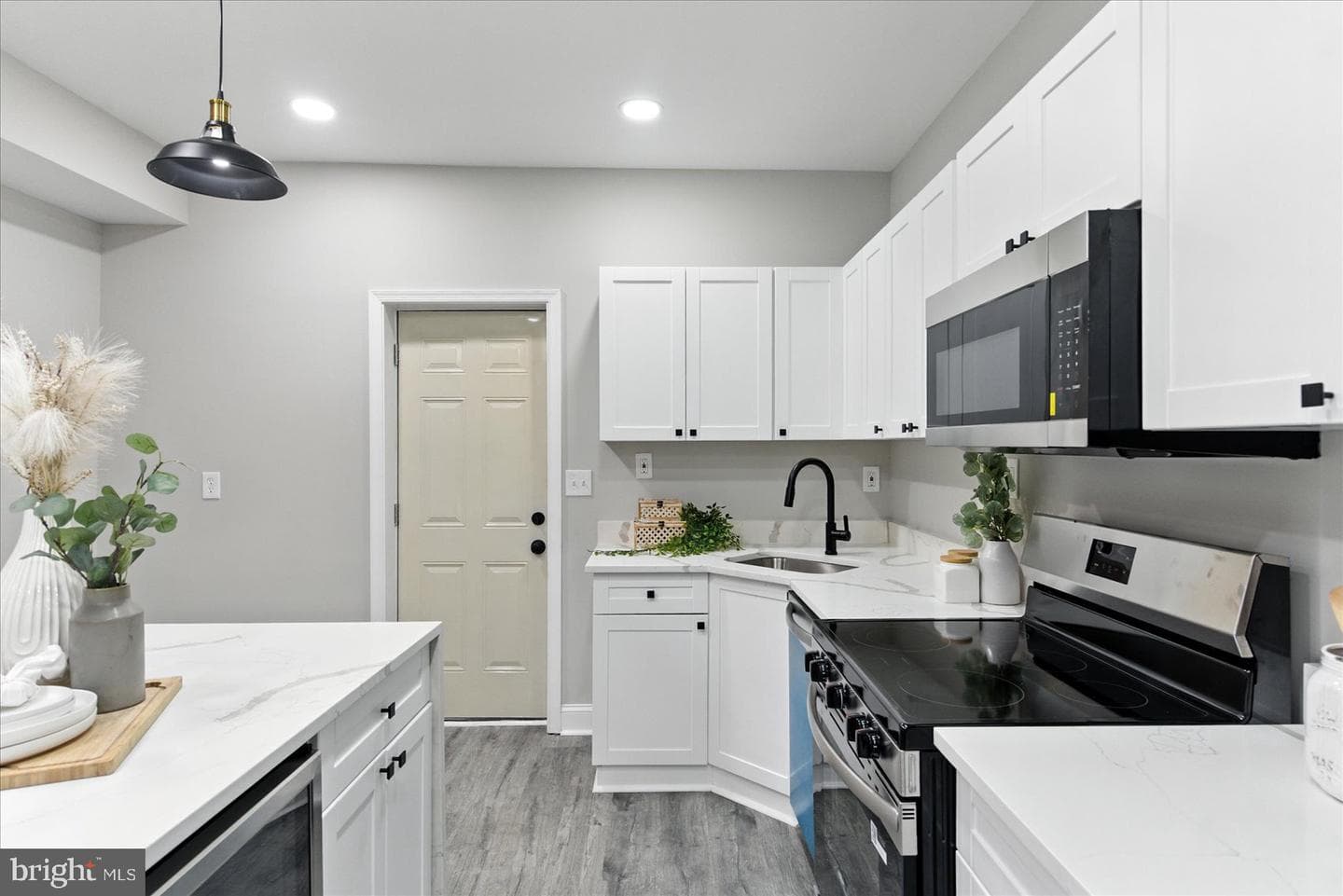 1607 Montpelier Street photo 10
