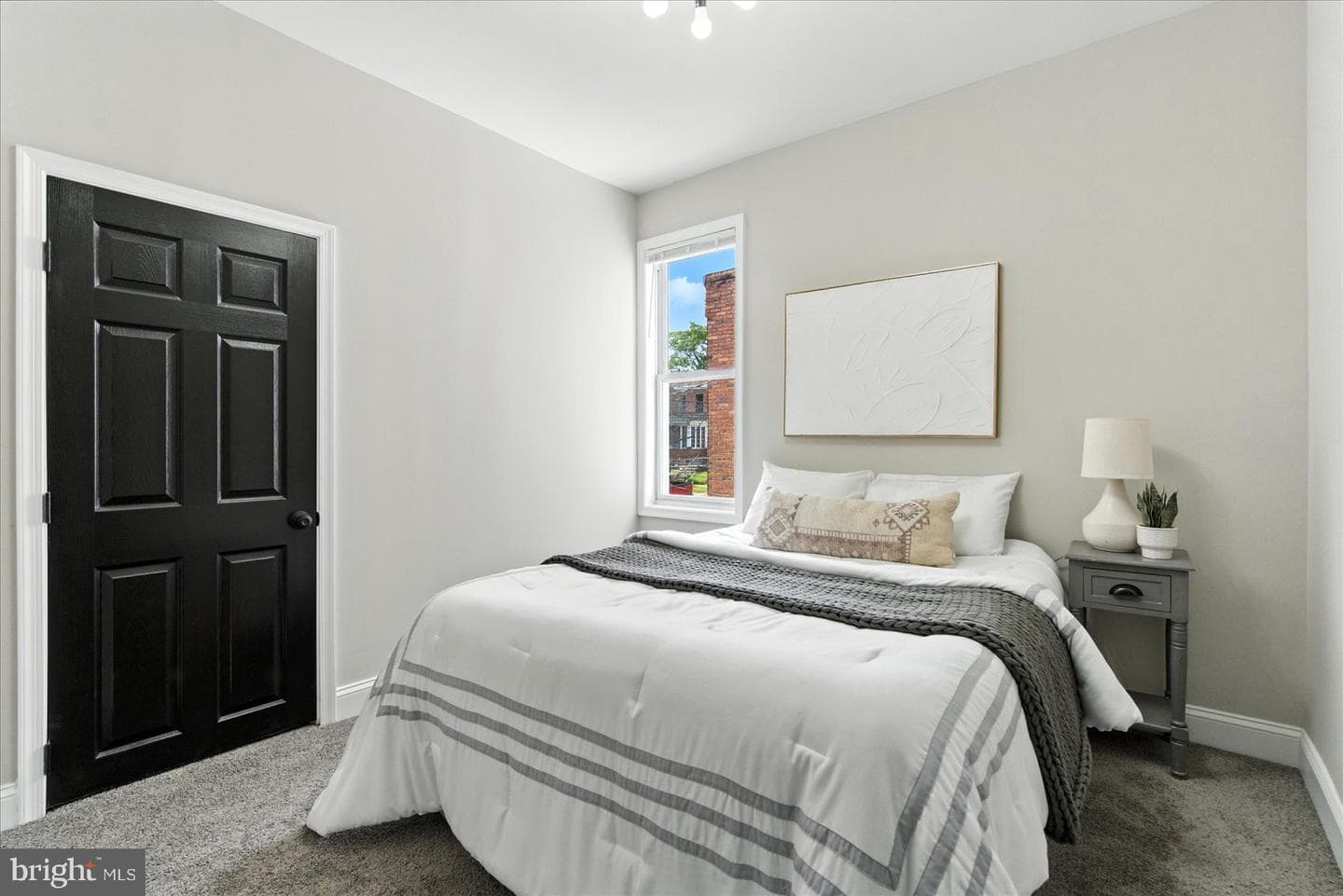 1607 Montpelier Street photo 27